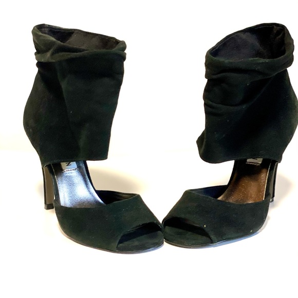 Steve Madden Open Toe Sandals - Picture 5 of 10